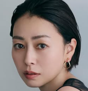小日向しえ 離婚理由が明かす波乱の人生！夫婦の崩壊と新たな選択